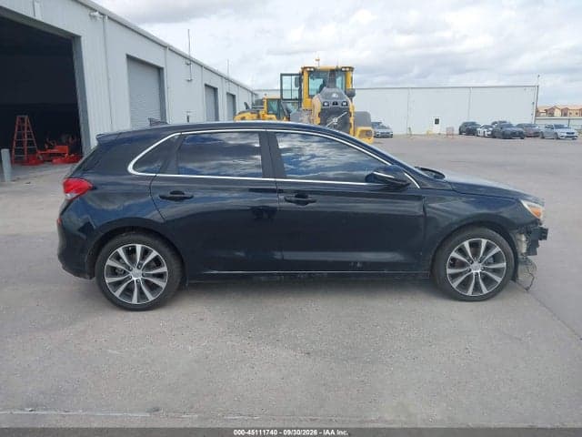 2018 HYUNDAI ELANTRA GT 13