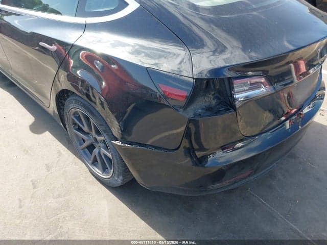 2018 TESLA MODEL 3 LONG RANGE/PERFORMANCE 19