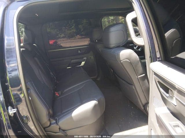 2025 TOYOTA TUNDRA PLATINUM 8