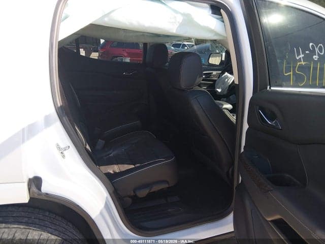 2023 GMC ACADIA AWD DENALI 8