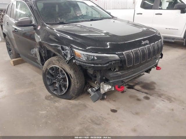 2020 JEEP CHEROKEE TRAILHAWK 4X4 6