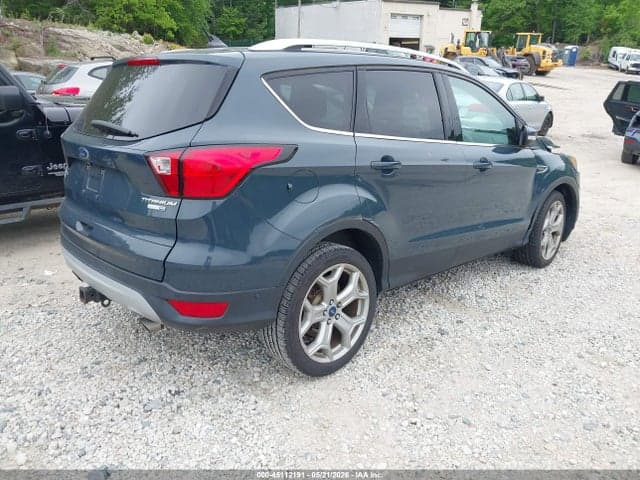2019 FORD ESCAPE TITANIUM 4