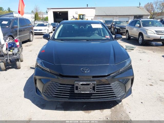 2025 TOYOTA CAMRY LE 13