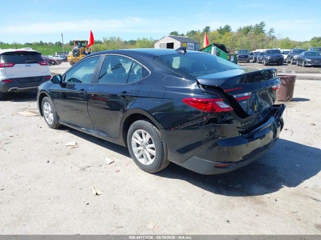 2025 TOYOTA CAMRY LE 3