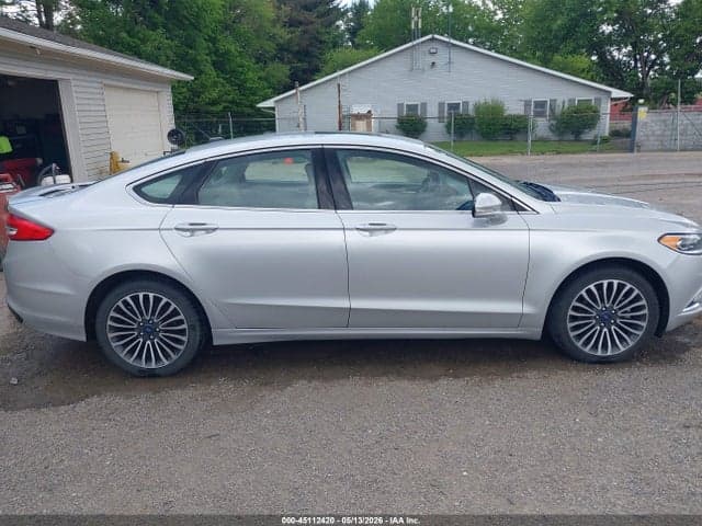 2017 FORD FUSION SE 13