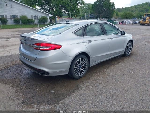 2017 FORD FUSION SE 4