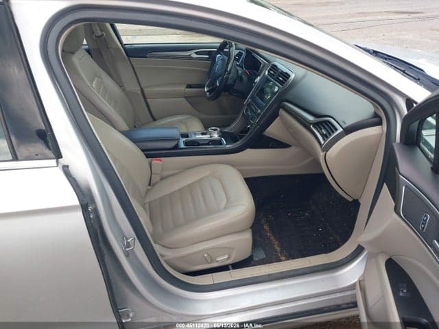 2017 FORD FUSION SE 5