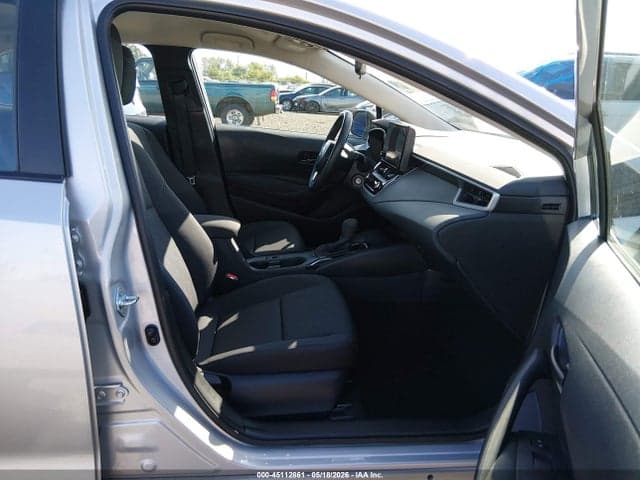 2026 TOYOTA COROLLA LE 5