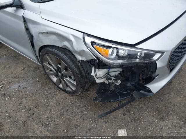 2018 HYUNDAI ELANTRA GT SPORT 6