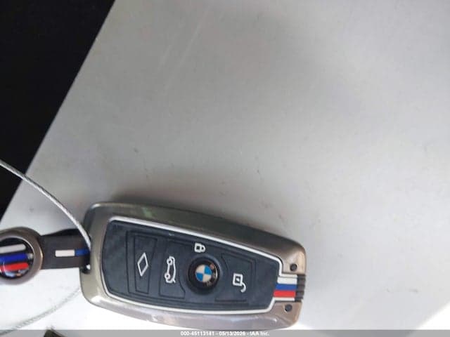 2017 BMW 320I 11