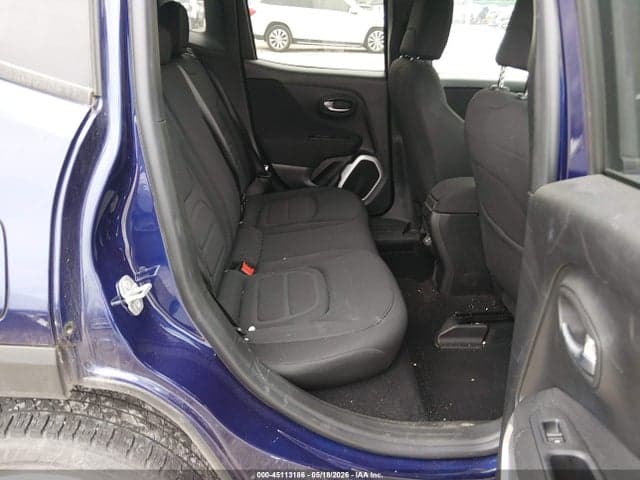 2018 JEEP RENEGADE LATITUDE FWD 8