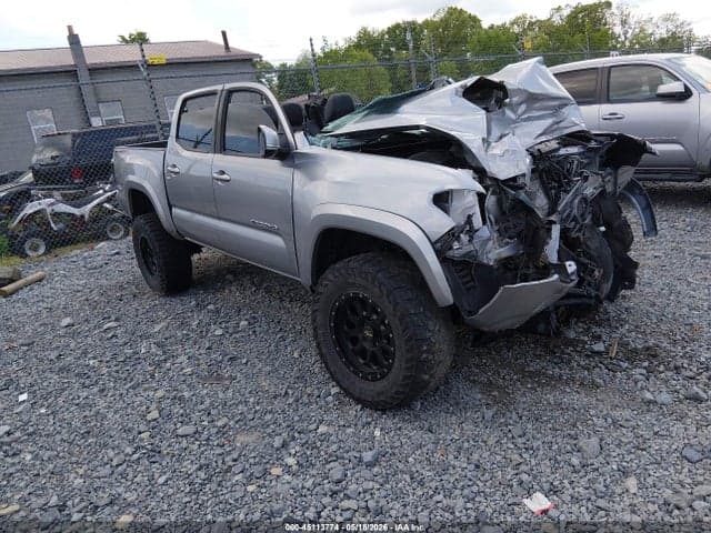 2020 TOYOTA TACOMA TRD SPORT - 1