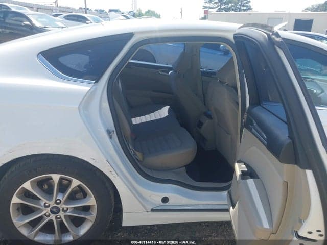 2020 FORD FUSION SE 8