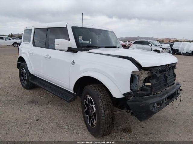 2025 FORD BRONCO OUTER BANKS 1