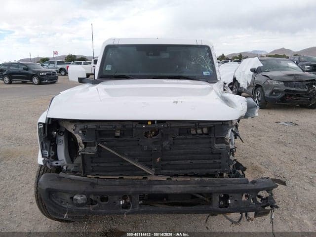 2025 FORD BRONCO OUTER BANKS 12