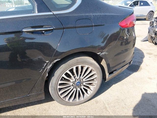 2018 FORD FUSION TITANIUM 17