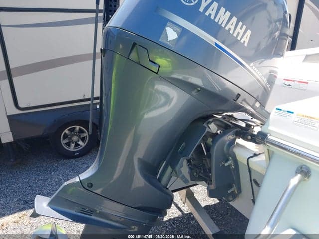 2021 ROBALO BOAT 10
