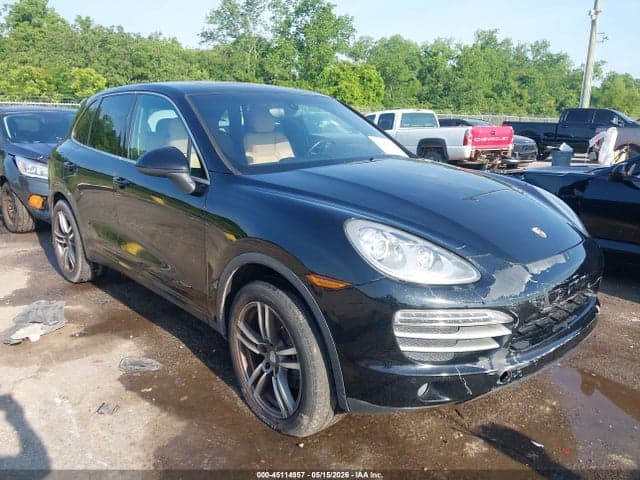 2014 PORSCHE CAYENNE PLATINUM 1