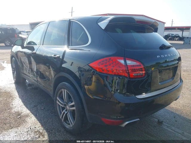 2014 PORSCHE CAYENNE PLATINUM 3