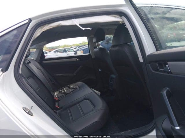 2021 VOLKSWAGEN PASSAT 2.0T SE 8