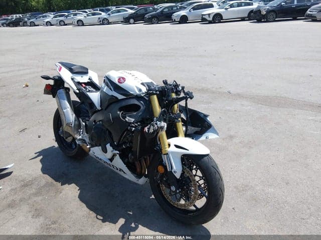 2026 HONDA CBR1000 RR 1