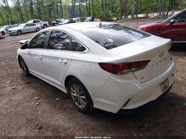 2019 HYUNDAI SONATA SE 3