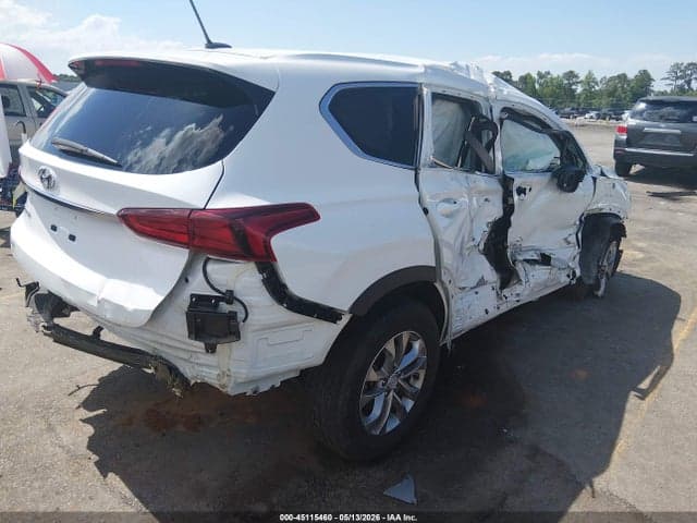 2019 HYUNDAI SANTA FE SE 4