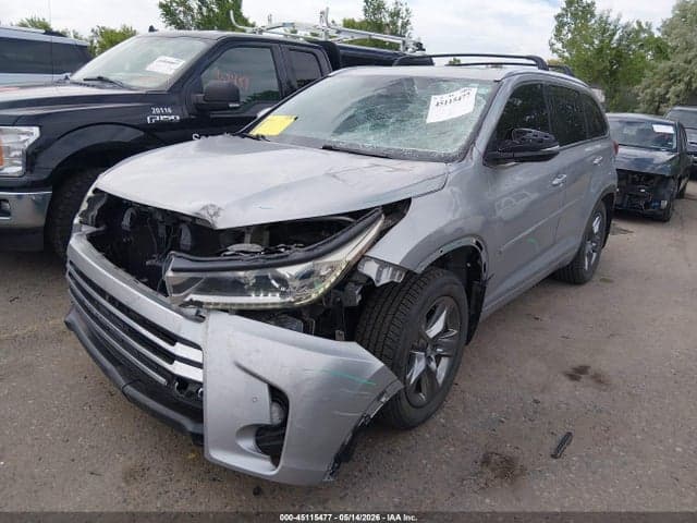 2017 TOYOTA HIGHLANDER LIMITED PLATINUM 2