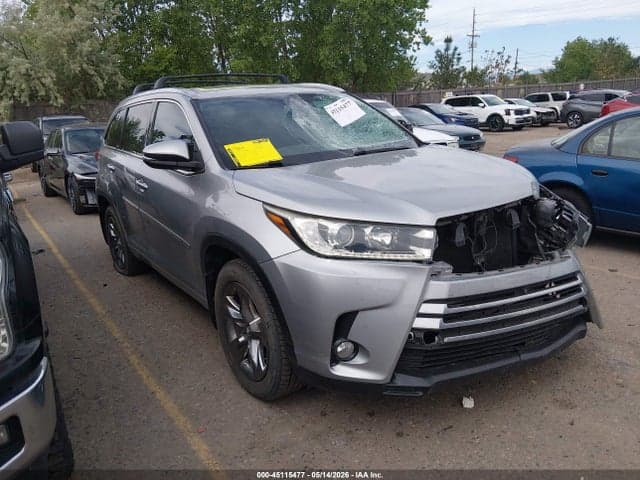 2017 TOYOTA HIGHLANDER LIMITED PLATINUM 12