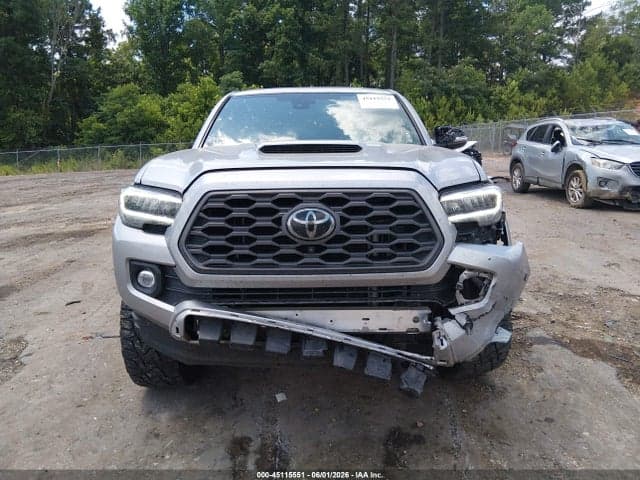 2022 TOYOTA TACOMA TRD SPORT 12