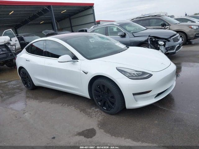 2018 TESLA MODEL 3 LONG RANGE/PERFORMANCE 1