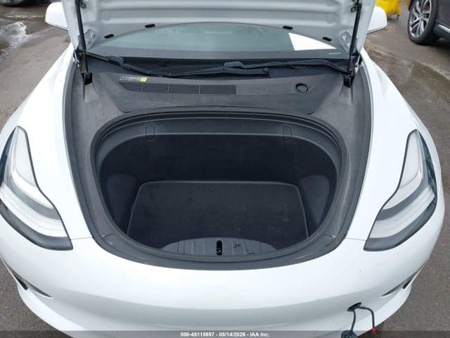 2018 TESLA MODEL 3 LONG RANGE/PERFORMANCE 10