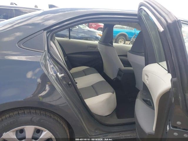 2023 TOYOTA COROLLA LE 8