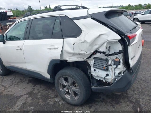 2023 TOYOTA RAV4 XLE 6