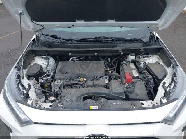 2023 TOYOTA RAV4 XLE 10