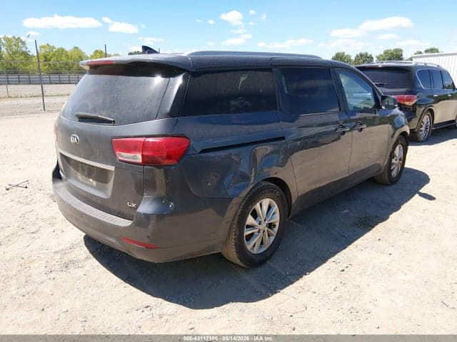 2017 KIA SEDONA LX 4