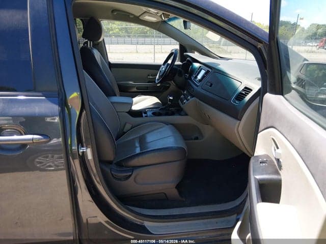 2017 KIA SEDONA LX 5