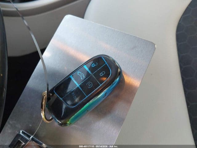 2020 JEEP COMPASS LATITUDE FWD 11