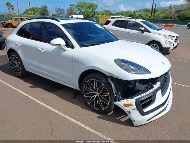 2024 PORSCHE MACAN T