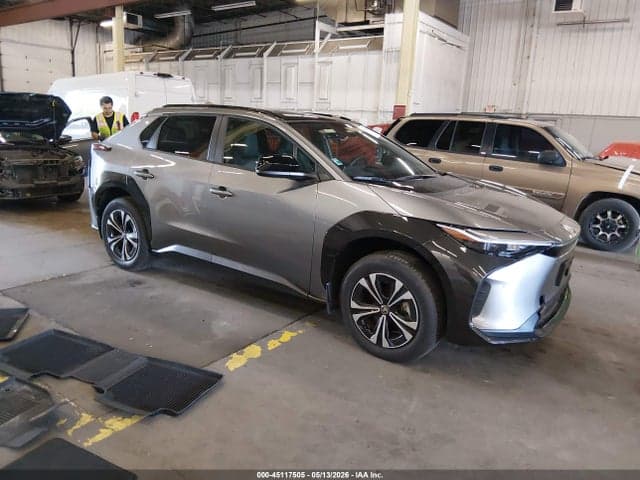 2025 TOYOTA BZ4X XLE - 1