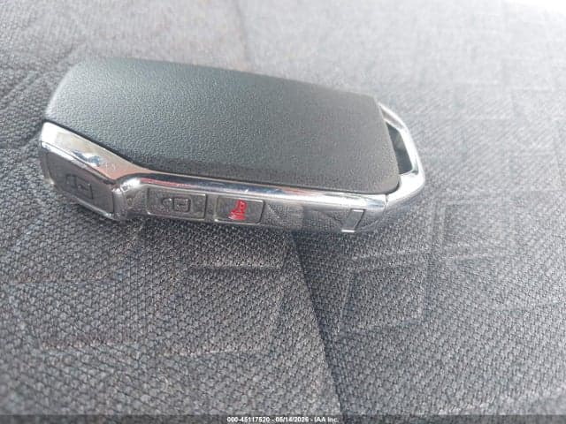 2025 KIA SELTOS S 11