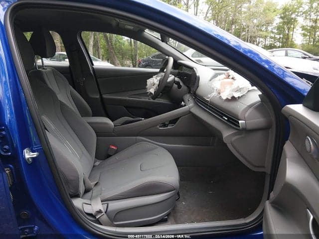 2024 HYUNDAI ELANTRA SEL 5