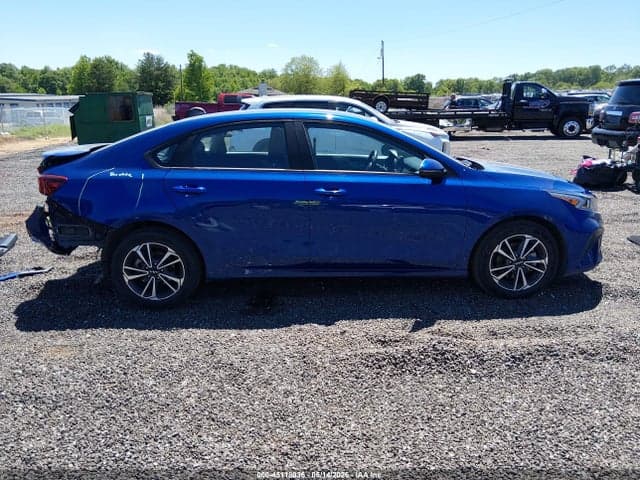 2024 KIA FORTE LXS 14