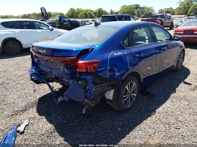 2024 KIA FORTE LXS 4