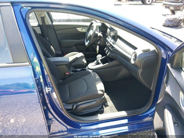 2024 KIA FORTE LXS 5