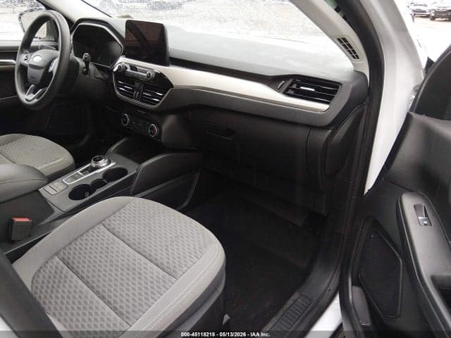2021 FORD ESCAPE SE 5
