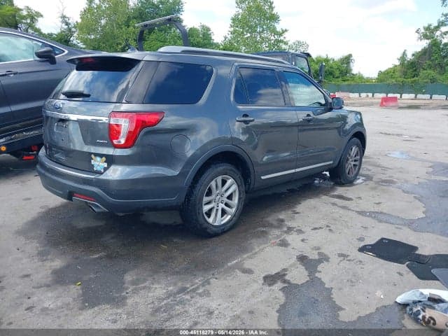 2018 FORD EXPLORER XLT 4