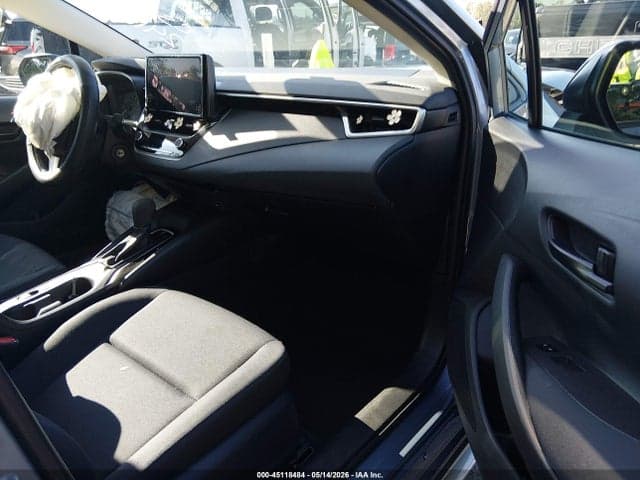 2023 TOYOTA COROLLA LE 5
