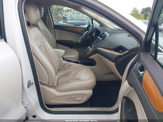 2017 LINCOLN MKC SELECT 5