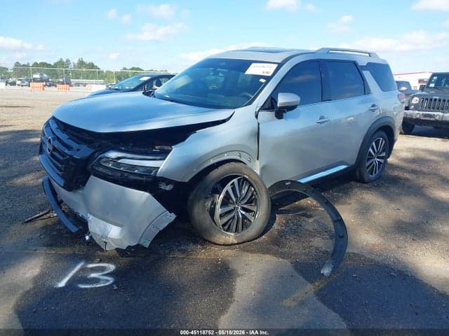 2025 NISSAN PATHFINDER PLATINUM FWD 2
